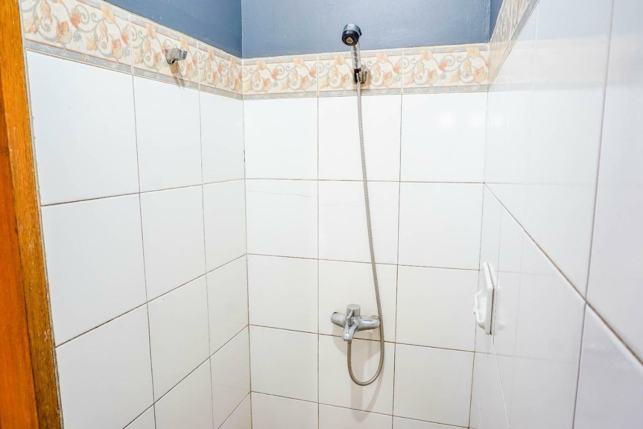 Oyo 1488 ホテル チェマラ アスリ レムバン エクステリア 写真